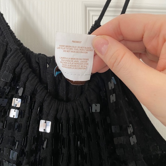 Slinky sequin dress - Picture 4 of 4